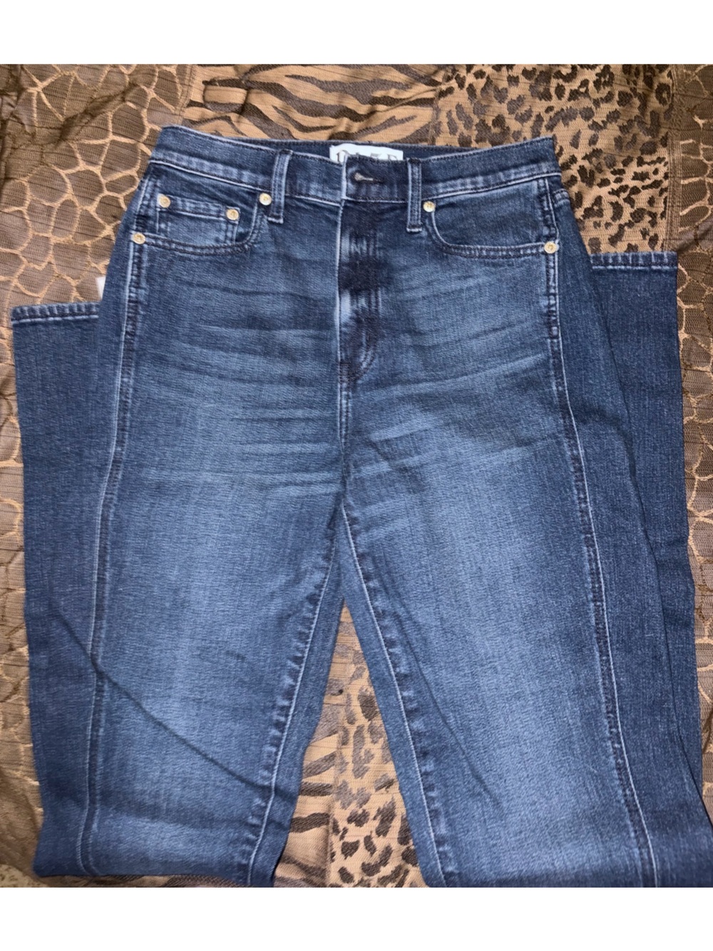 Daze Denim Jeans DOWNTOWN
HIGH RISE SPLIT SLIM